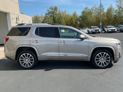 2023 GMC Acadia Denali