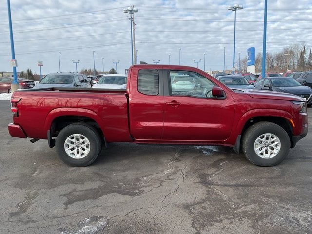 2024 Nissan Frontier SV