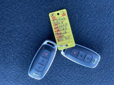 2025 Nissan Kicks SR