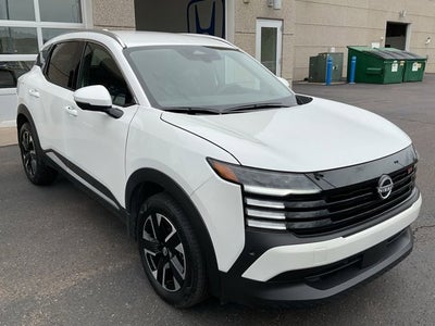 2025 Nissan Kicks SR