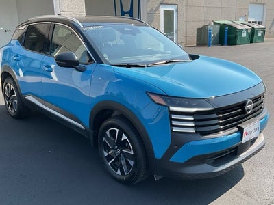 2025 Nissan Kicks SR