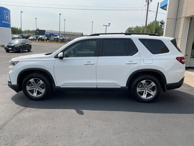 2023 Honda Pilot EX-L 8 Passenger