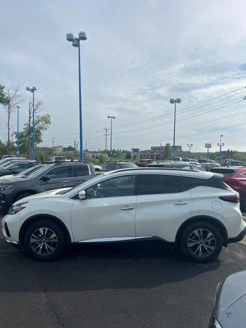 2024 Nissan Murano SV