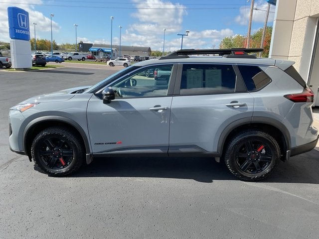 2025 Nissan Rogue Rock Creek