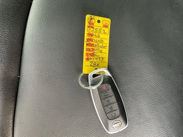 2023 Nissan Pathfinder SL