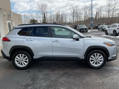 2023 Toyota Corolla Cross LE