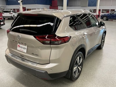 2025 Nissan Rogue SL