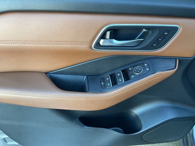 2024 Nissan Rogue Platinum