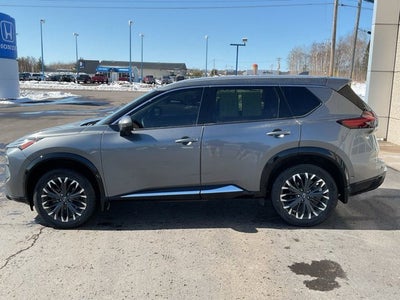 2024 Nissan Rogue Platinum