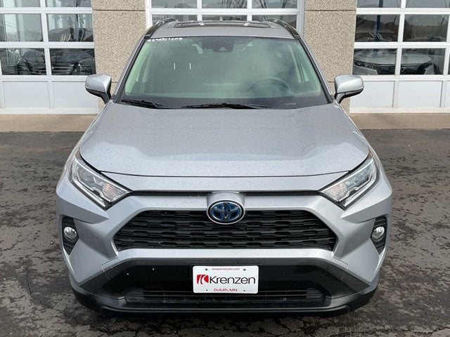 Used 2020 Toyota RAV4 XLE with VIN JTMR6RFV2LD001807 for sale in Duluth, Minnesota