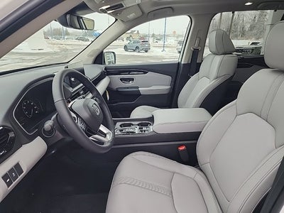 2025 Honda Pilot Touring