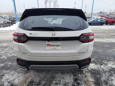 2025 Honda Pilot Touring