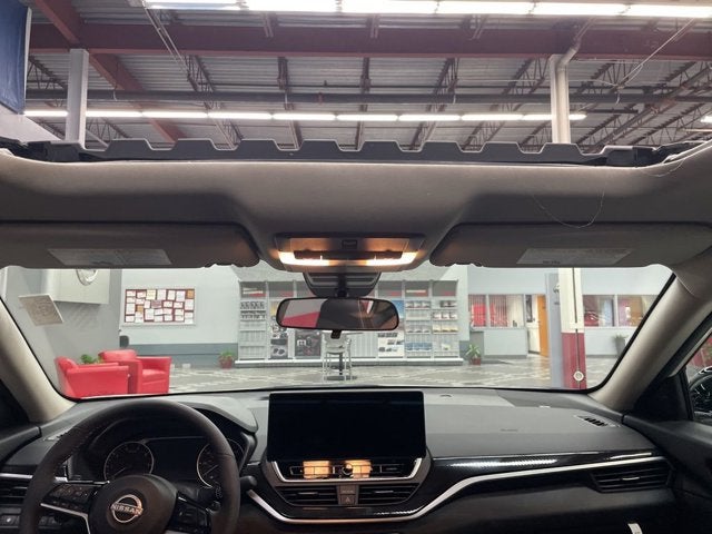 2026 Nissan Altima SR