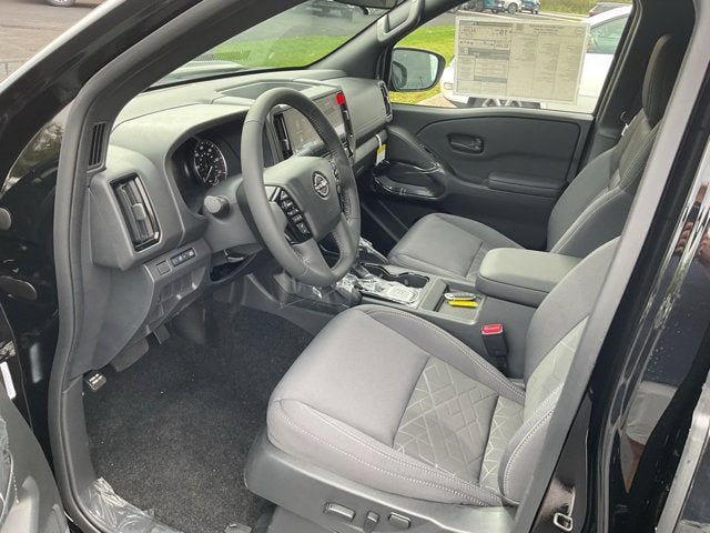 2027 Nissan Frontier Crew Cab SV