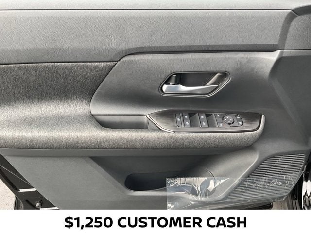 2027 Nissan Kicks SV