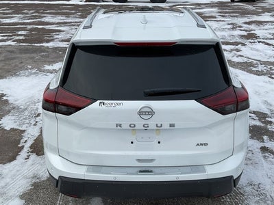 2026 Nissan Rogue SV