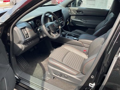 2026 Nissan Pathfinder Rock Creek®