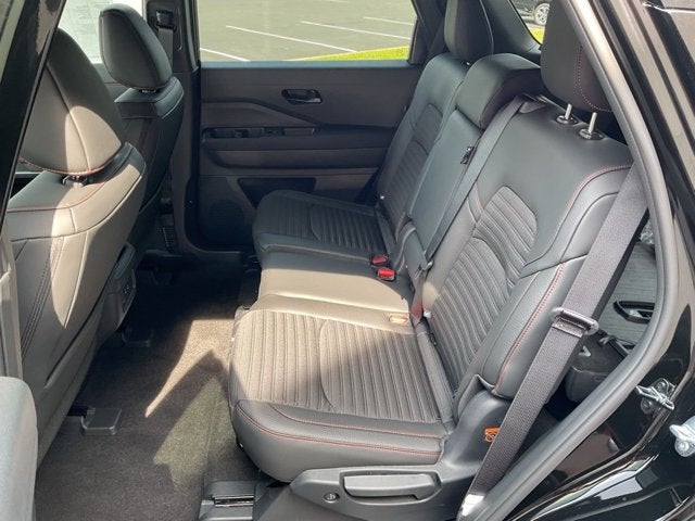2026 Nissan Pathfinder Rock Creek®