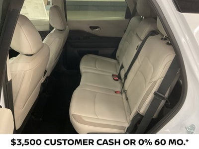 2026 Nissan Pathfinder SL