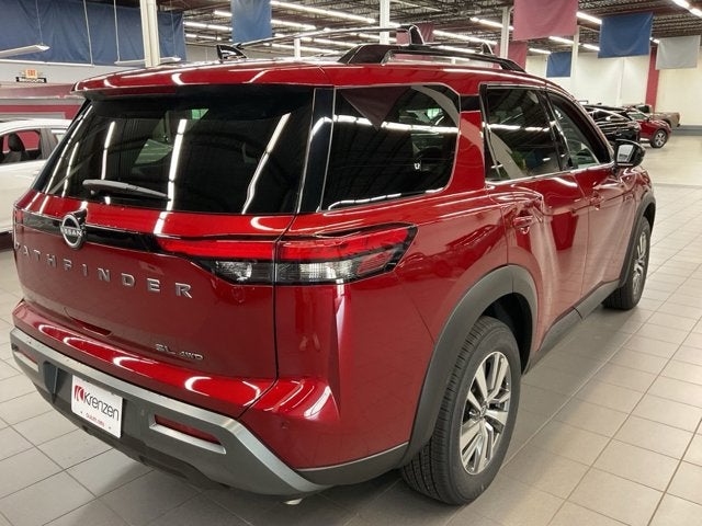 2026 Nissan Pathfinder SL