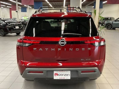 2026 Nissan Pathfinder SL